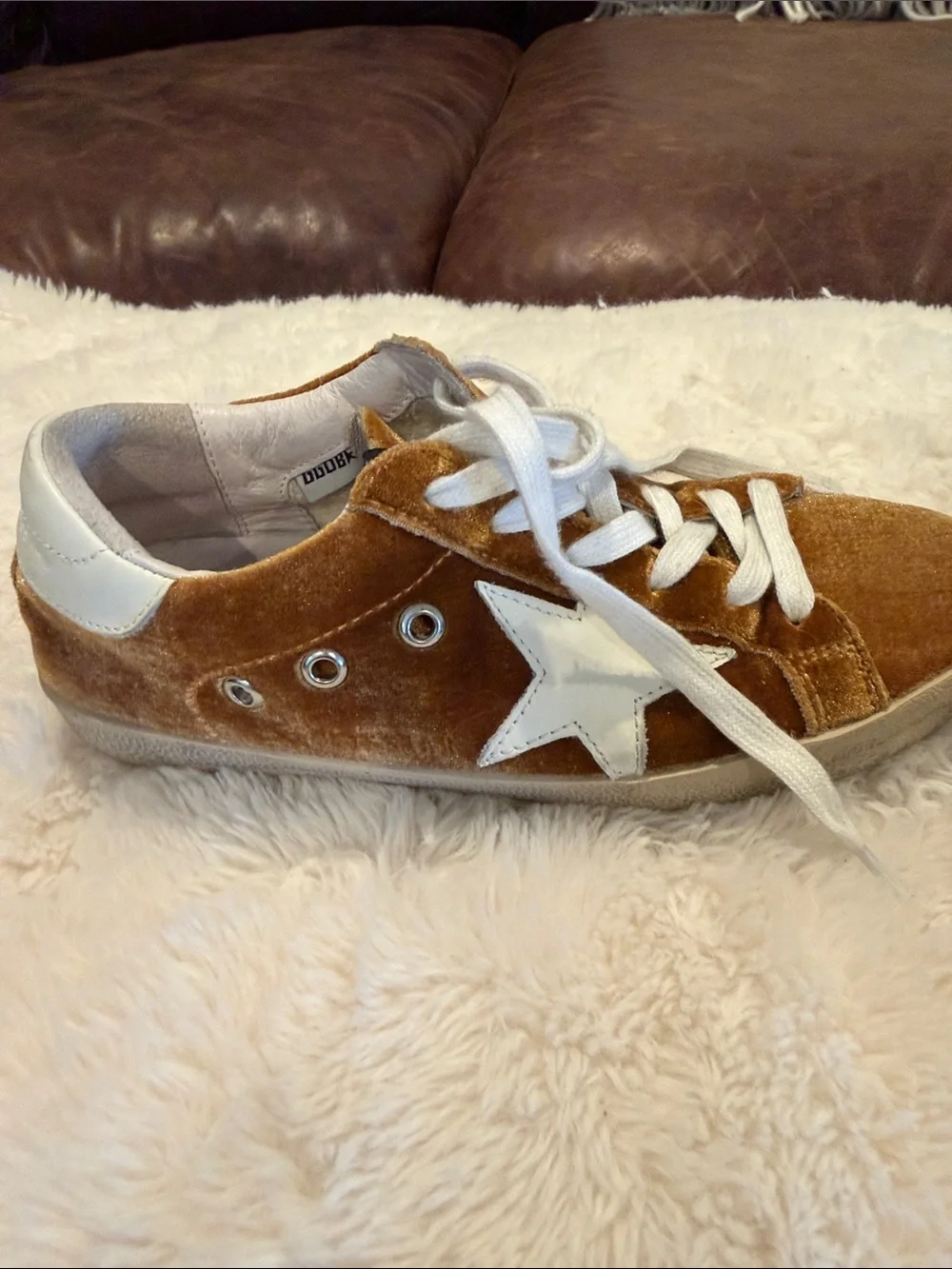 Golden Goose Women’s Gold Velvet Sneakers EUC EU size 38 US 7.5 / 8